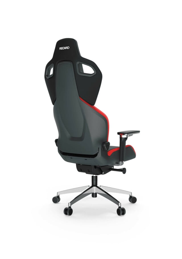 recaro-exo-fx-lava-red-rueckenansicht-schraeg