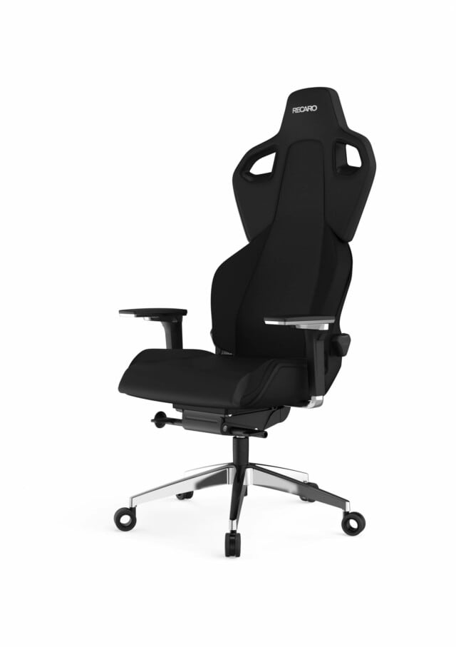 recaro-exo-platinum-black-schraegansicht