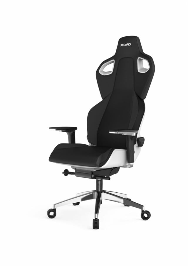 recaro-exo-platinum-black-white-neue-rollen-schraegansicht